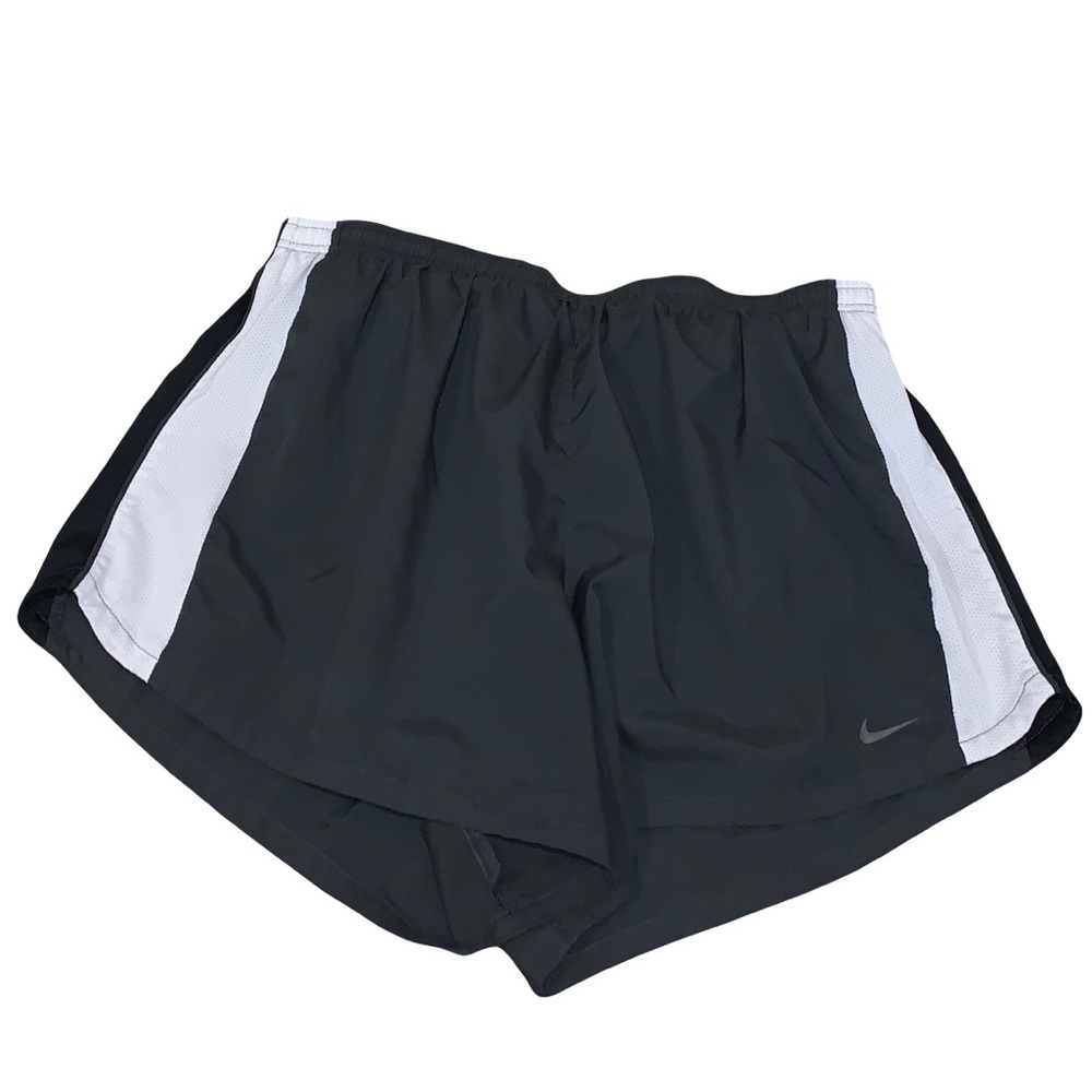 Nike Dri-FIT XL Black & White Gym Workout Shorts